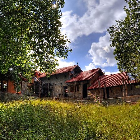 Mandlā Kanha Earth Lodge מראה חיצוני תמונה