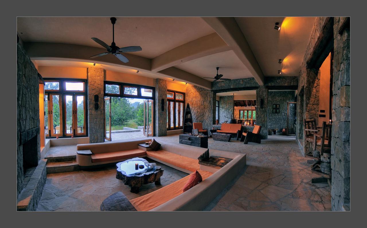 Mandlā Kanha Earth Lodge מראה חיצוני תמונה
