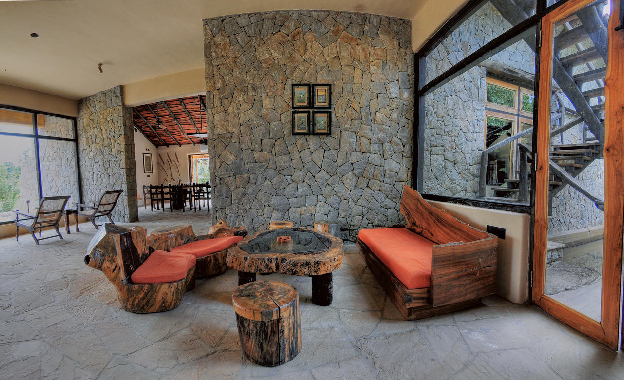 Mandlā Kanha Earth Lodge מראה חיצוני תמונה