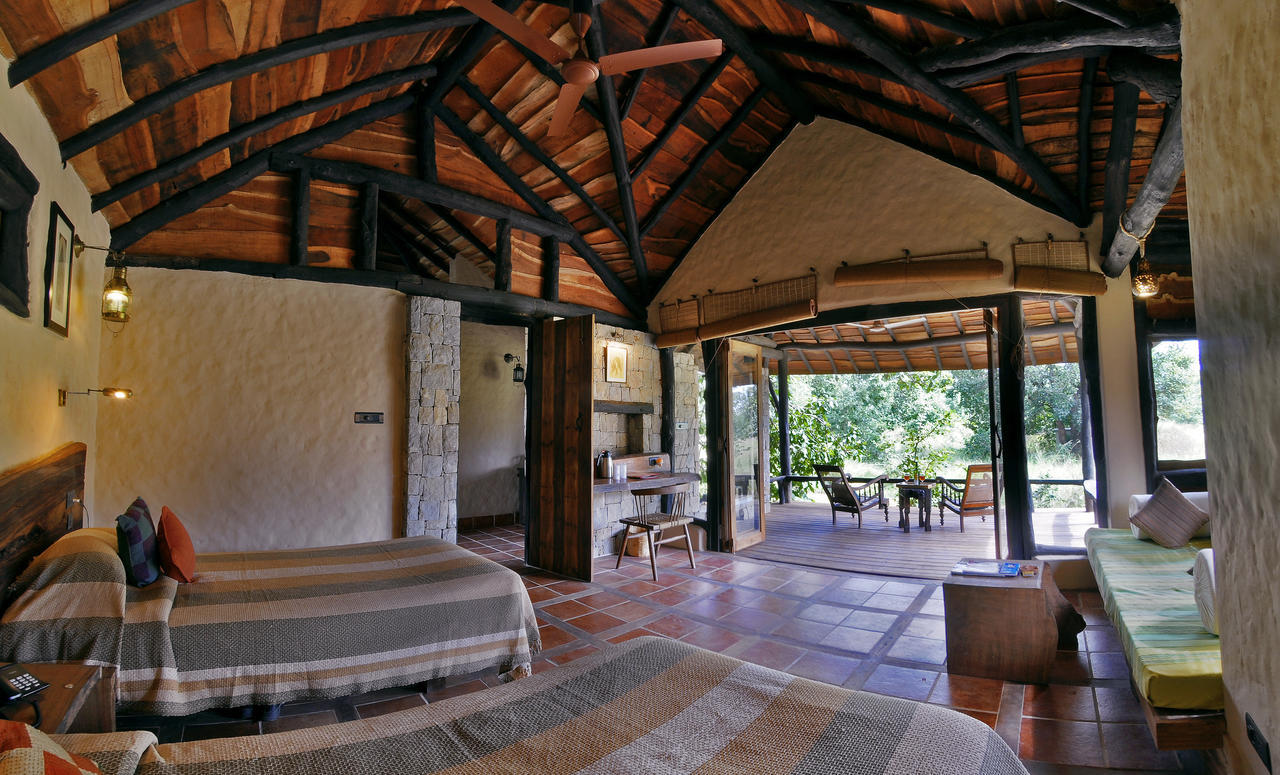 Mandlā Kanha Earth Lodge מראה חיצוני תמונה